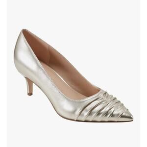 Marc Fisher LTD Women's Paria Pump, Gold Leather 710, Size 8